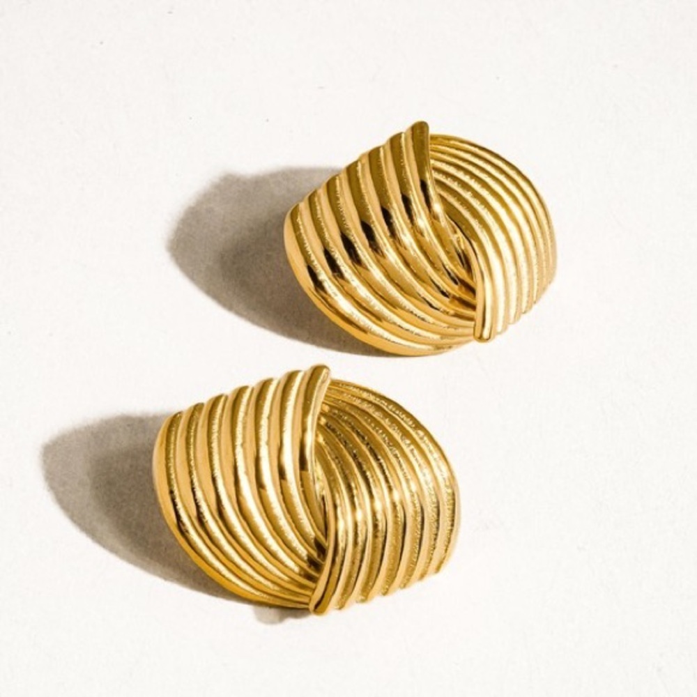 18K Wavy Earrings (1025)